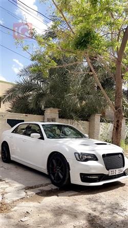 كرايسلر 300